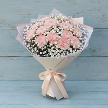 Букет цветов из:  Гвоздики в Набережной