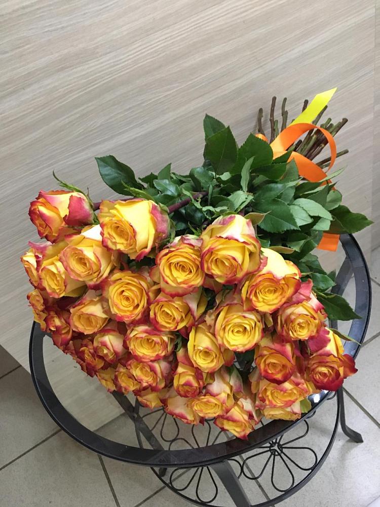 Букет Желтые розы в Набережной