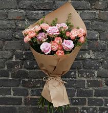 Букет цветов из:  Розы #REPLACE_PRED# Набережной