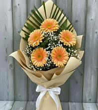 Букет цветов из:  Герберы в Набережной