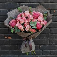 Букет цветов из:  Розы в Набережной